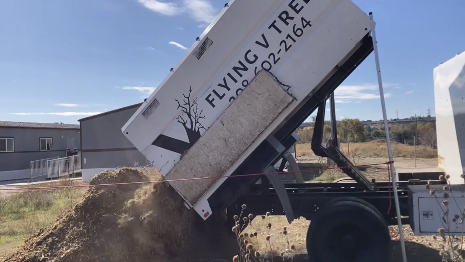 Sustainable Mulch - SustainingUS